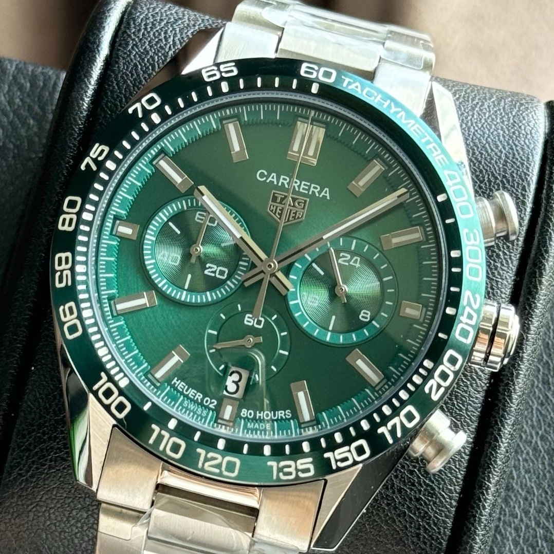 Tag Heuer Carrera Chronograph Green dial
