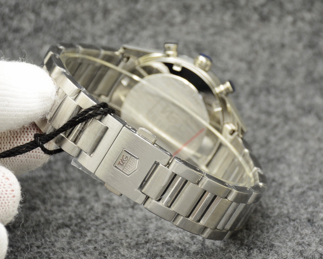 Tag Heuer Carrera Chronograph - Image 2
