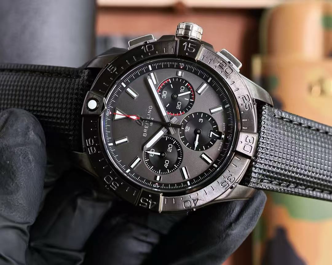 Breitling Avenger - Image 3