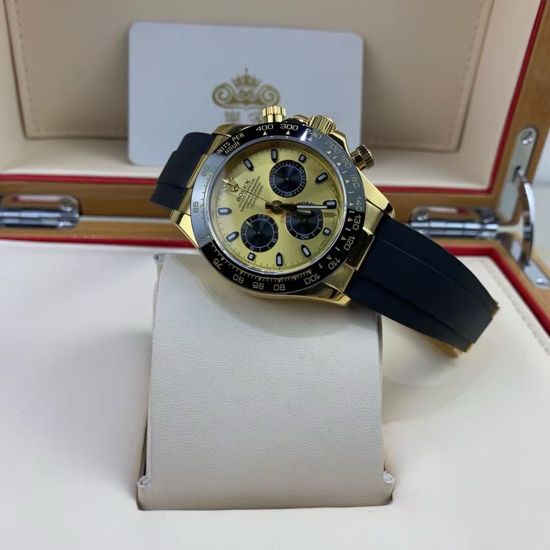 Rolex Cosmograph Daytona Pikacho Dial - Image 3