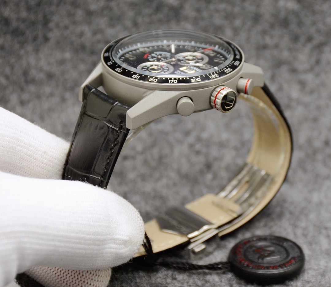 Tag Heuer Carrera Calibre 16 Day-Date Chronograph - Image 2