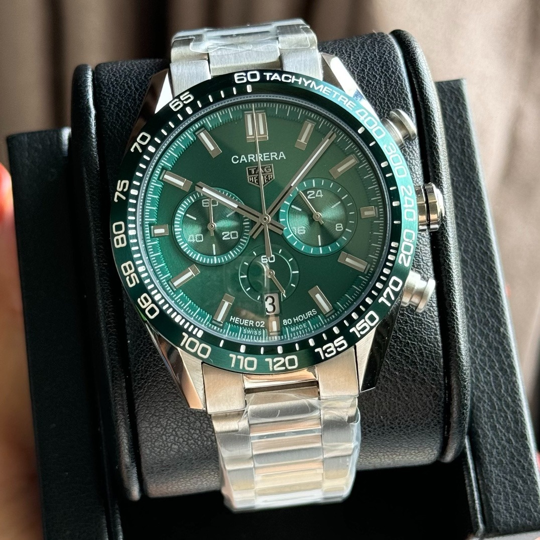Tag Heuer Carrera Chronograph Green dial - Image 2