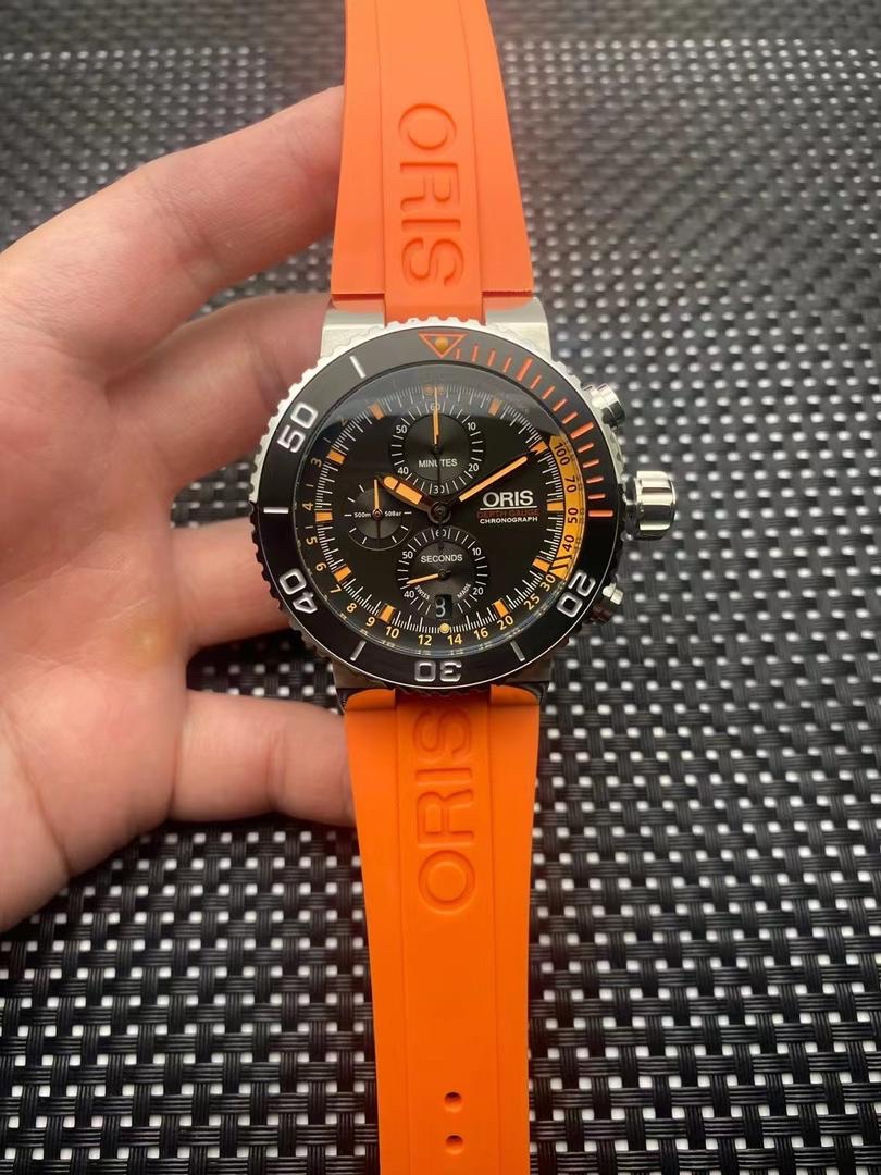 Oris Aquis Depth Gauge Chronograph