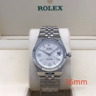 Rolex Oyster Perpetual Land Dweller lady