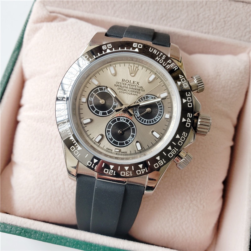Rolex cosmograph Daytona Pikachu