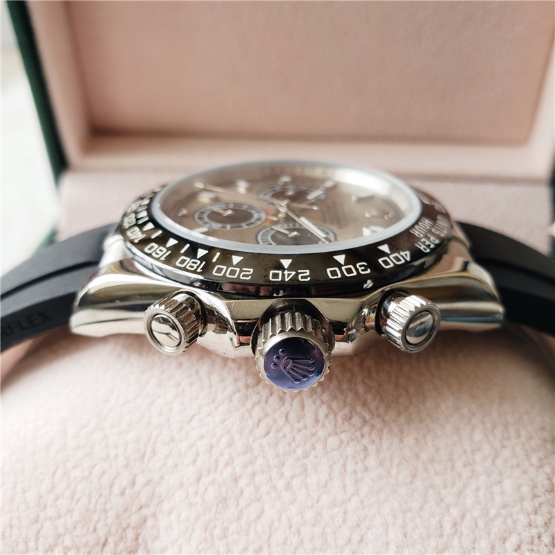 Rolex cosmograph Daytona Pikachu - Image 3
