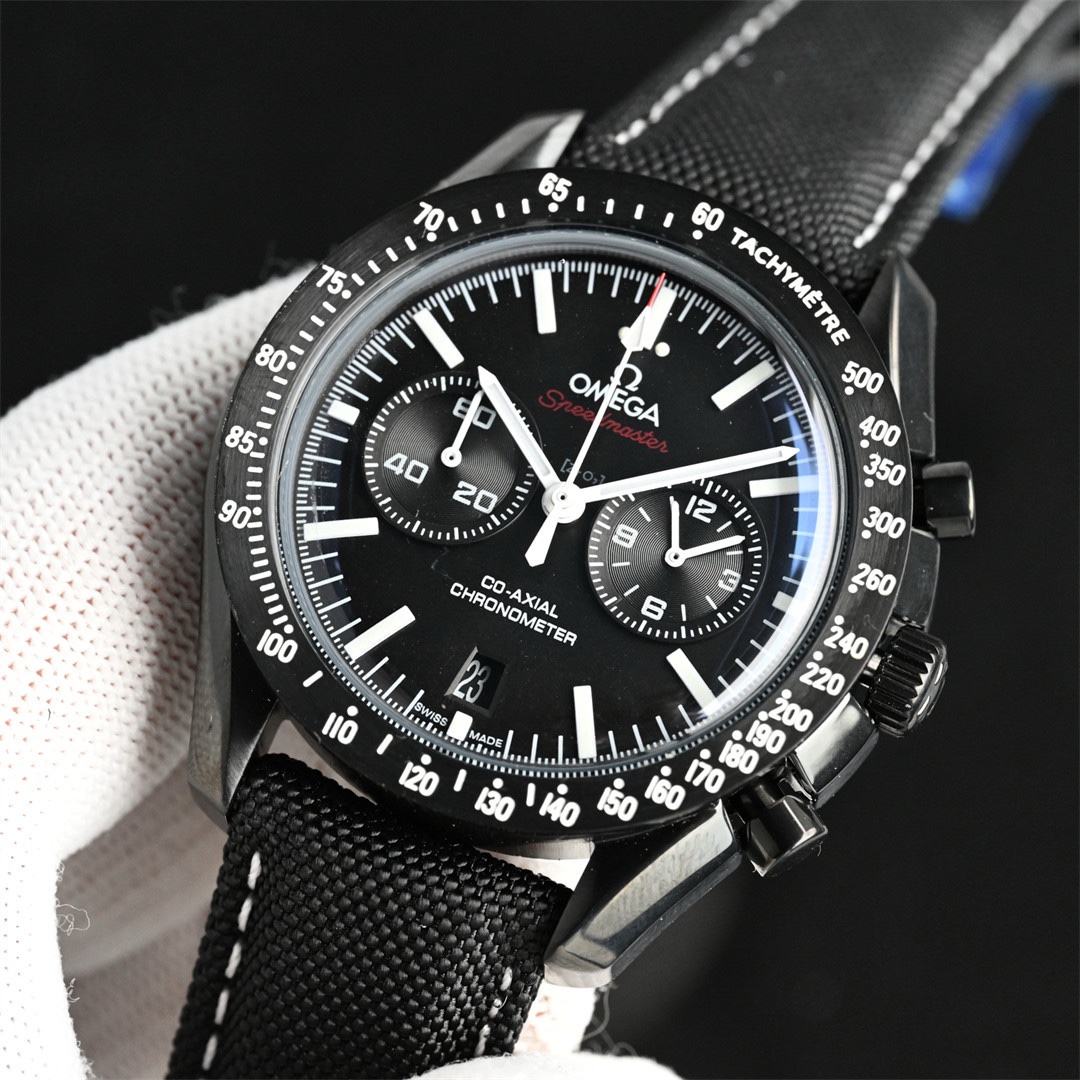 Omega Speedmaster Dark Side of the Moon - Image 3