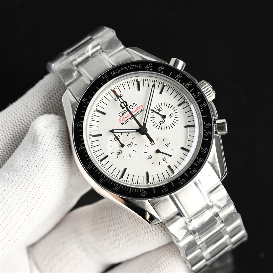 Omega Speedmaster Moonwatch Professional - Image 2