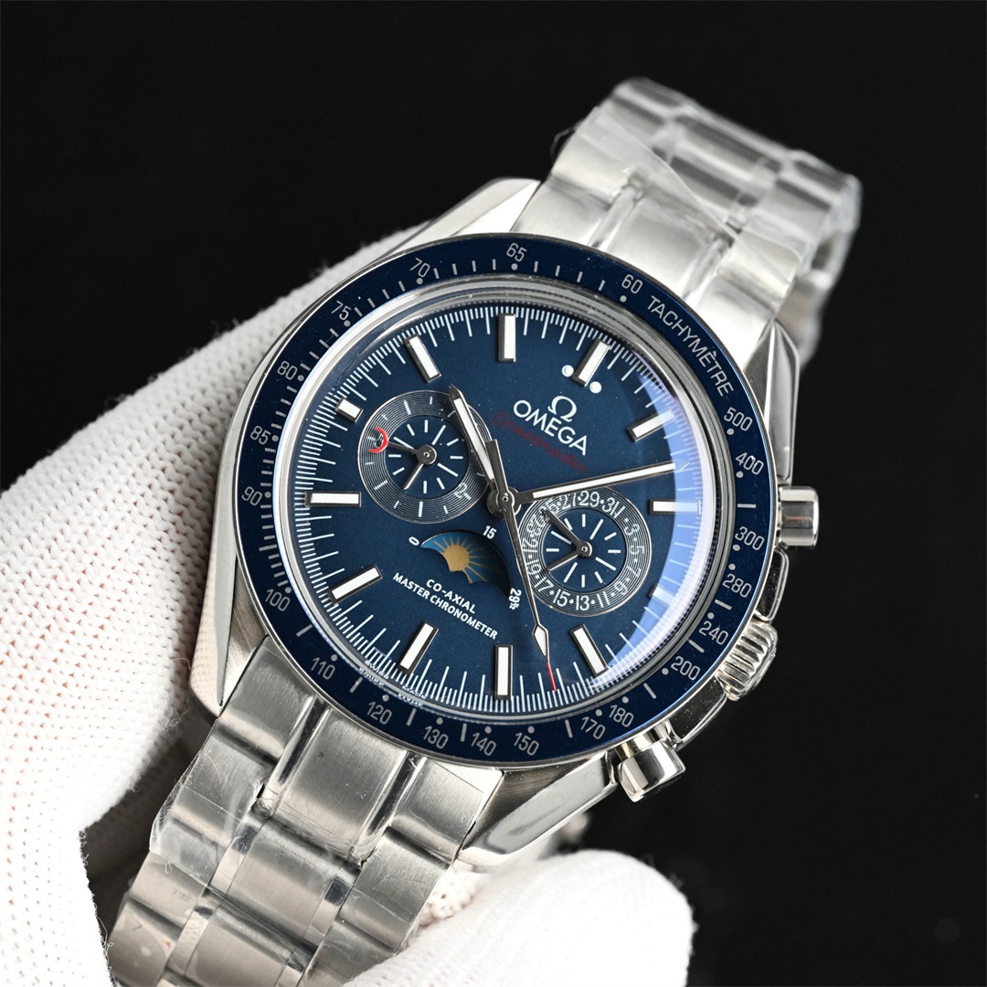 Omega Speedmaster Moonphase 44mm - Image 3