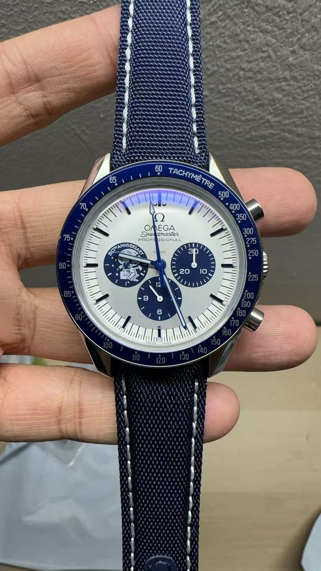Omega Speedmaster snoopy