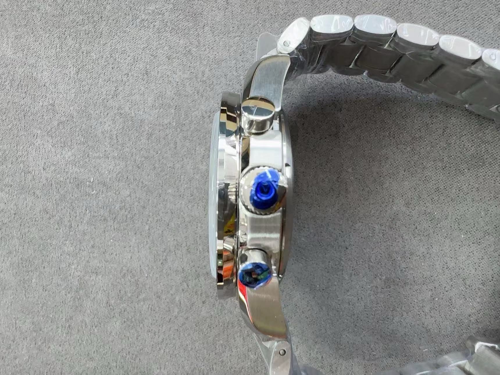 Omega - Image 3