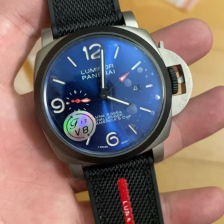 Panerai Luminor Luna Rossa GMT