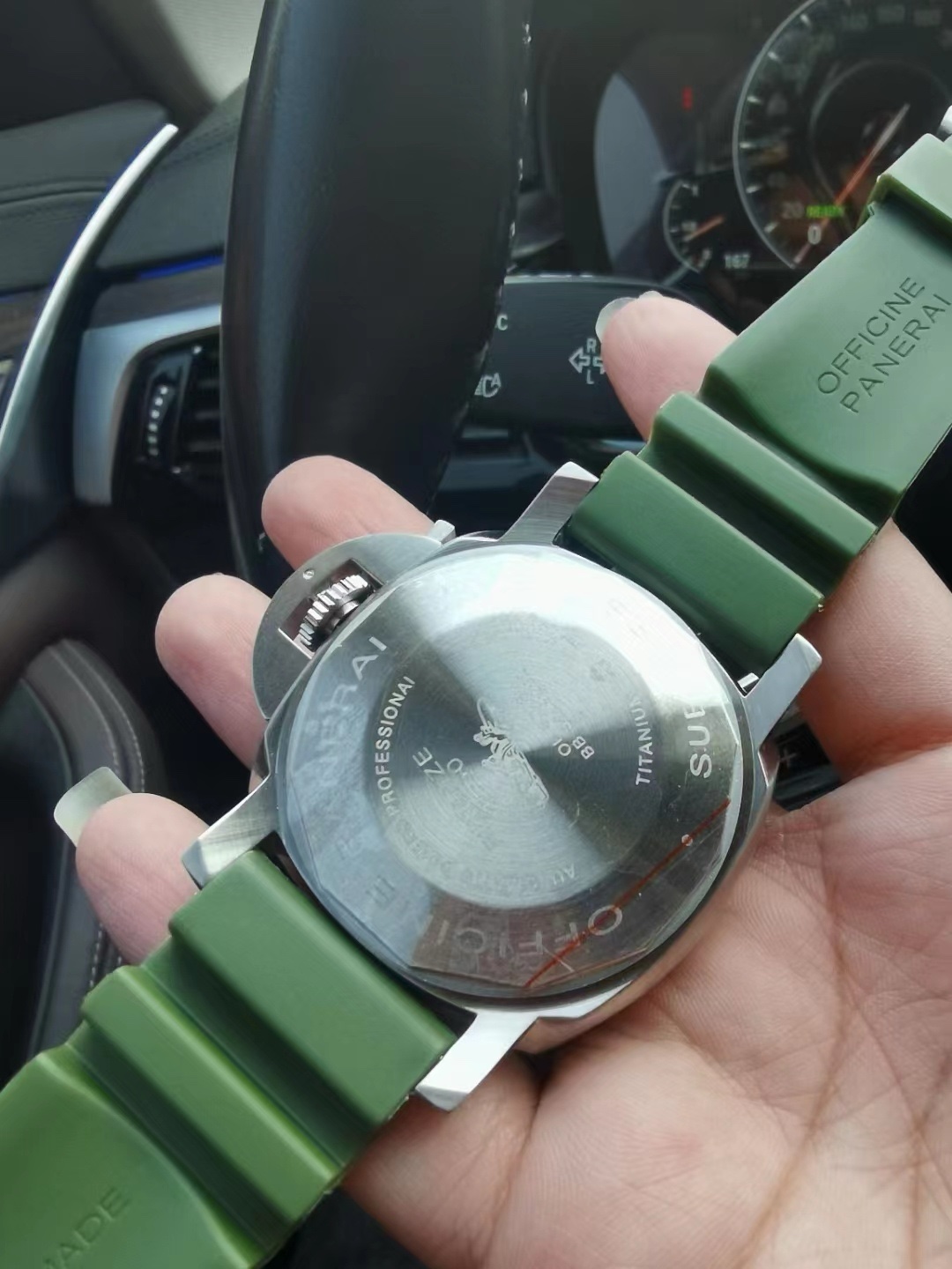 Panerai Submersible QuarantaQuattro Bianco - Image 3