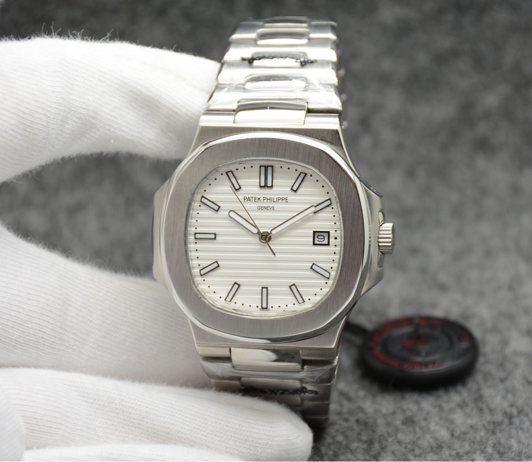 Patek Philippe Nautilus White face