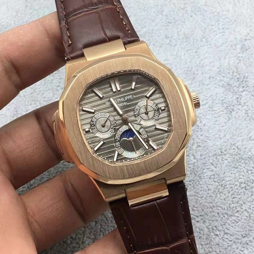 Patek Philippe Nautilus