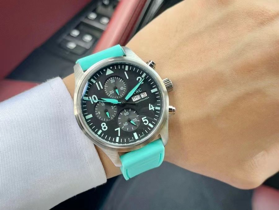 IWC pilot 41mm - Image 2