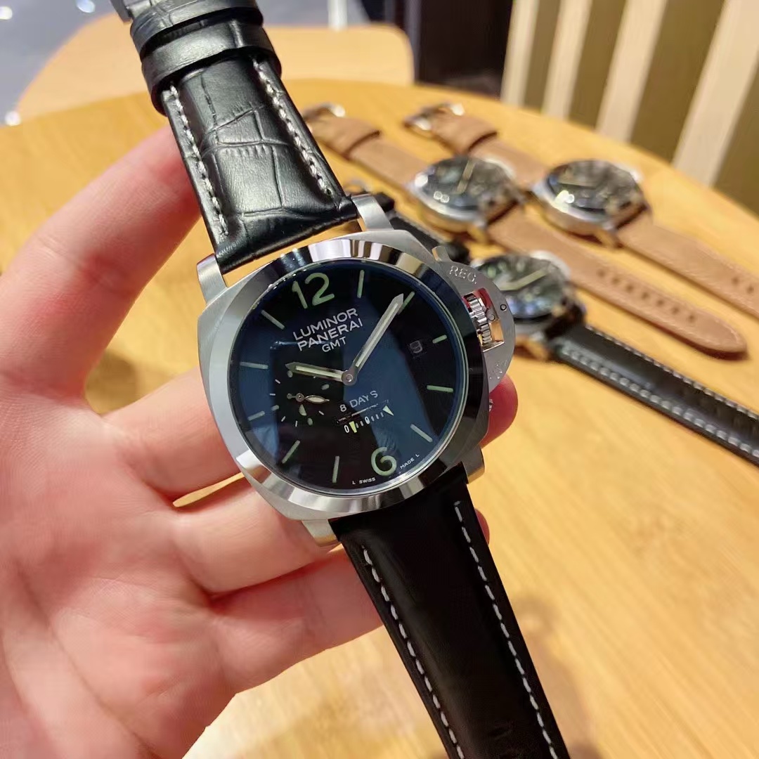 Panerai Luminor GMT - Image 2