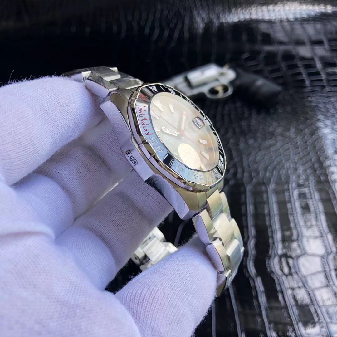 Tag Heuer Aquaracer 300m Special edition - Image 2